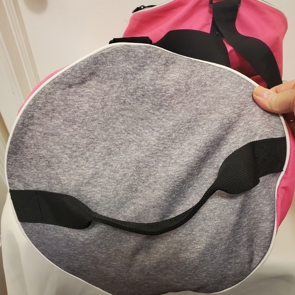 "PINK" Large Zip Close Weekender Duffle Bag, colorful, lightweight - Picture 8 of 10